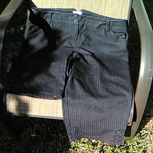 Cato woman dark grey Capri pants